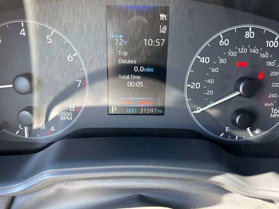 2024 Toyota Corolla Cross - Image 21 of 21