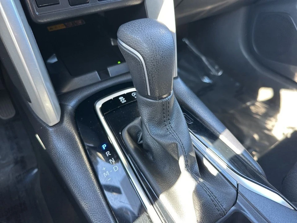 2024 Toyota Corolla Cross - Image 15 of 21