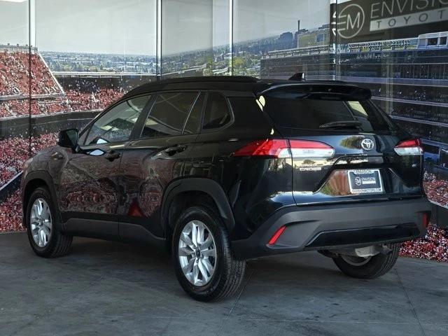 2024 Toyota Corolla Cross - Image 6 of 12