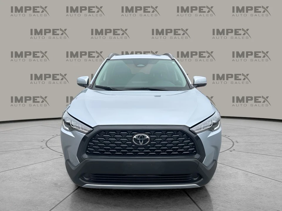 2024 Toyota Corolla Cross - Image 8 of 12