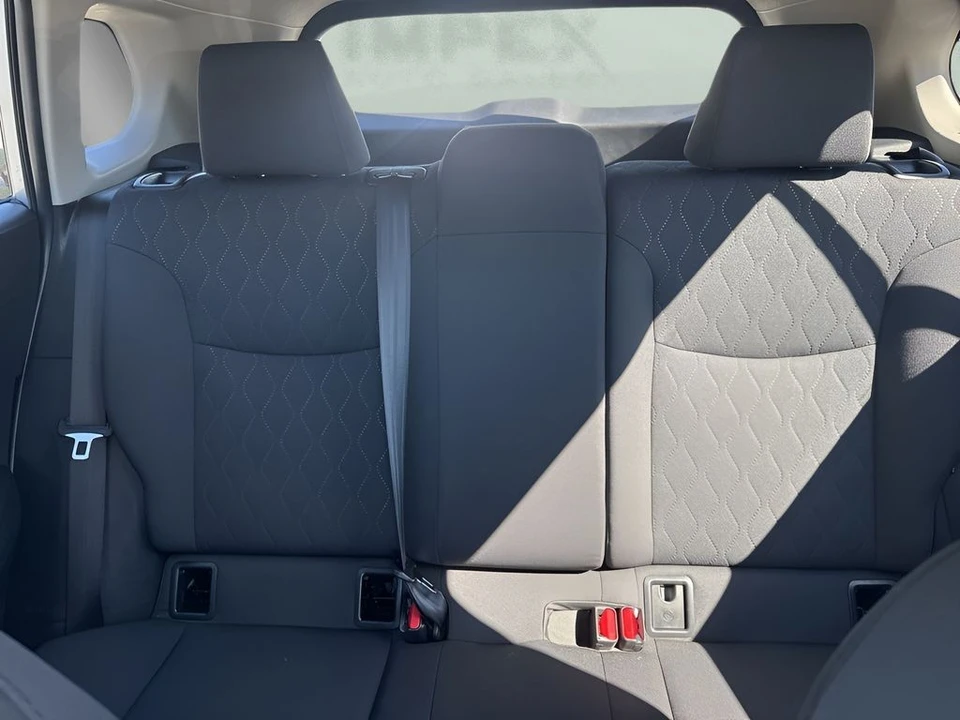 2024 Toyota Corolla Cross - Image 10 of 12
