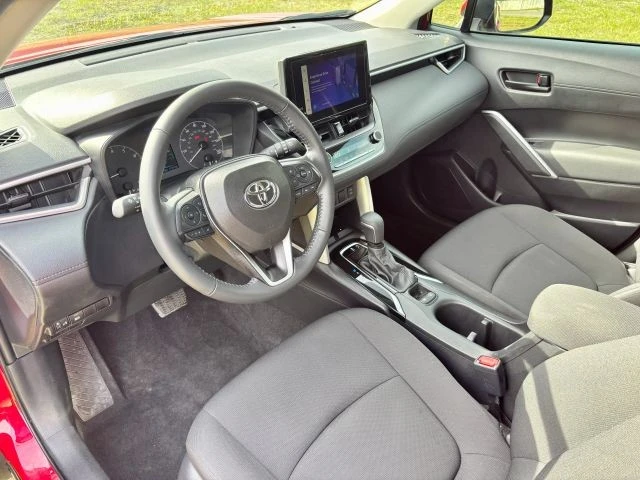 2024 Toyota Corolla Cross - Image 8 of 21