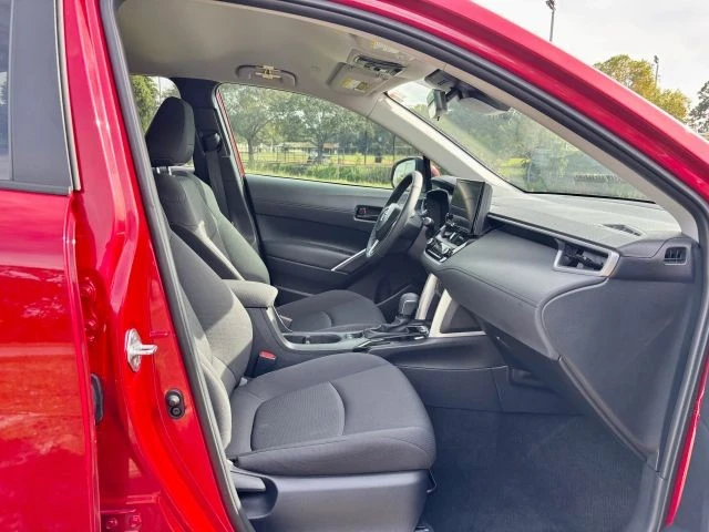 2024 Toyota Corolla Cross - Image 9 of 21