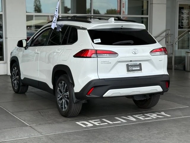 2024 Toyota Corolla Cross - Image 10 of 12