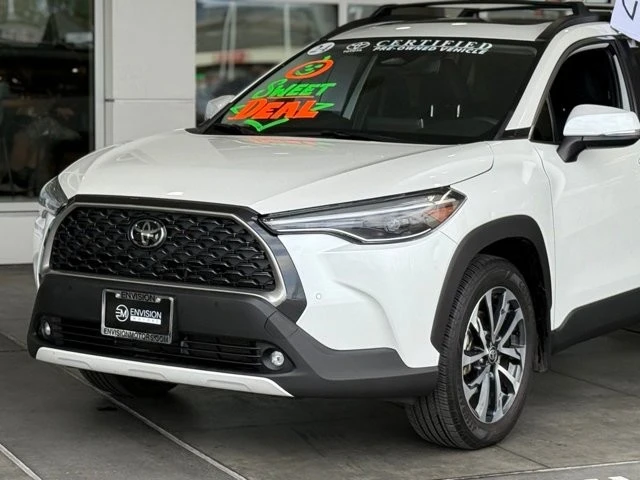2024 Toyota Corolla Cross - Image 3 of 12