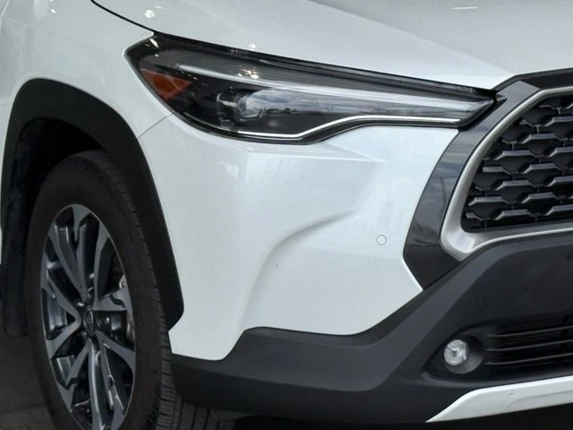 2024 Toyota Corolla Cross - Image 9 of 12