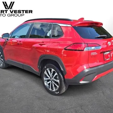 2024 Toyota Corolla Cross XLE