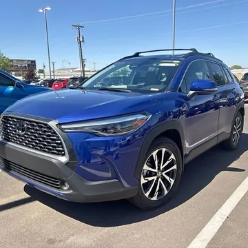 2024 Toyota Corolla Cross XLE