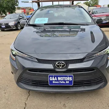 2024 Toyota Corolla LE Sedan 4D