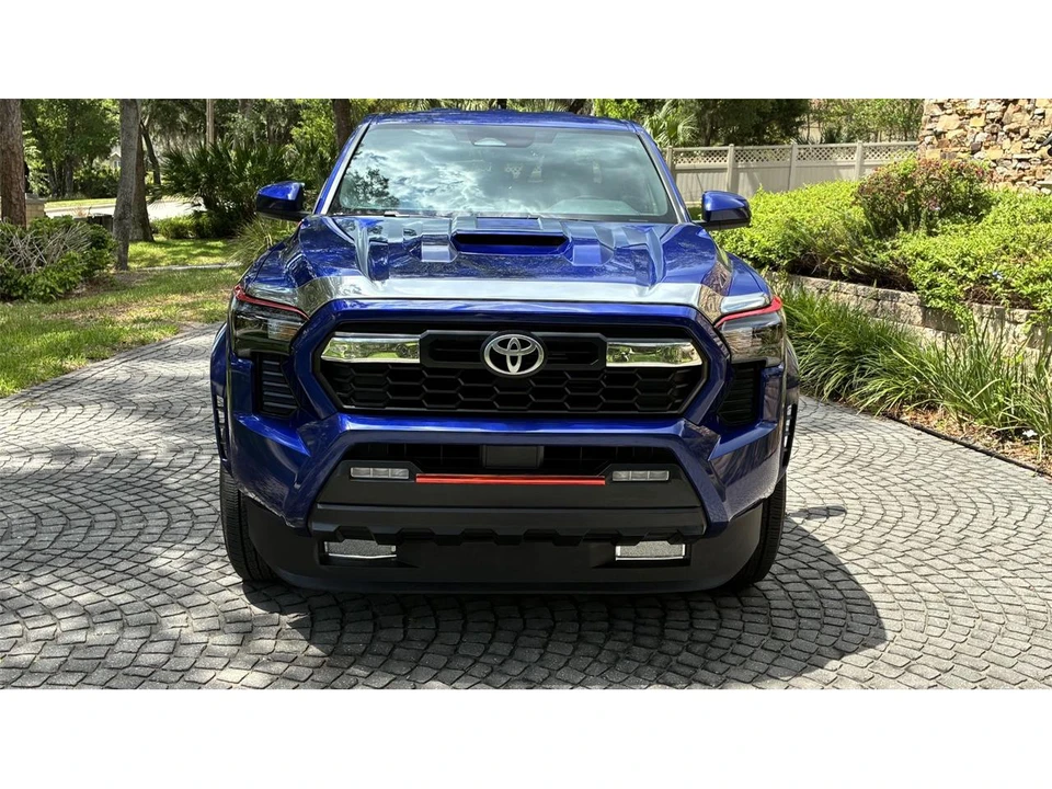 2024 Toyota - Image 10 of 20