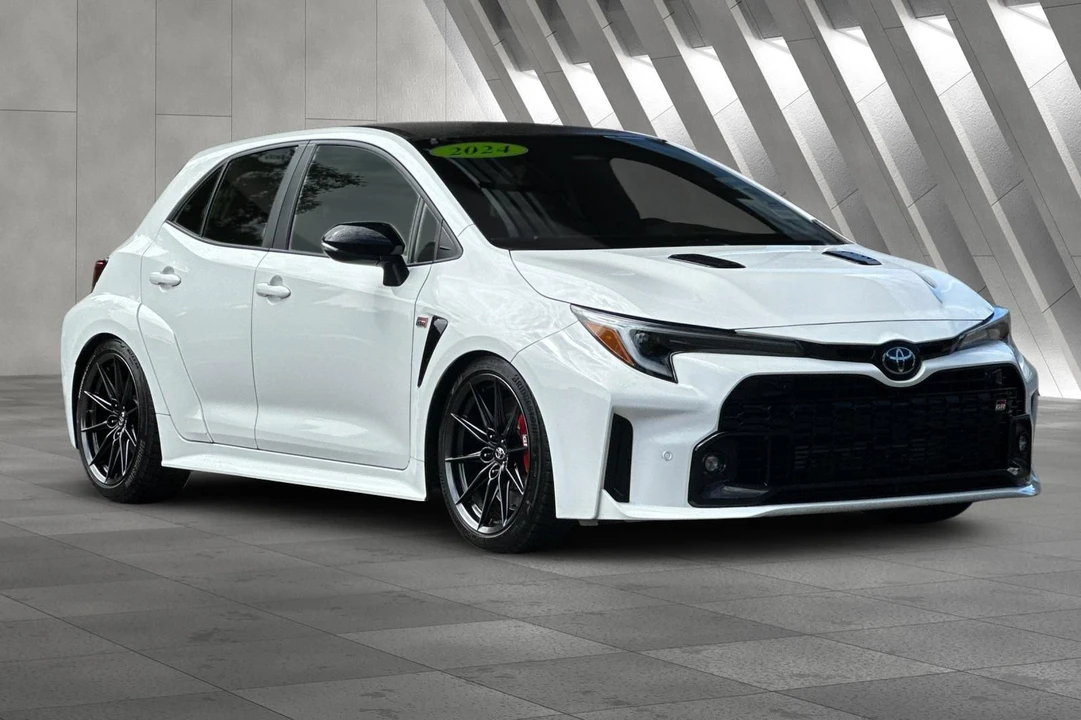 2024 Toyota GR Corolla 12th Gen - Image 14 of 31