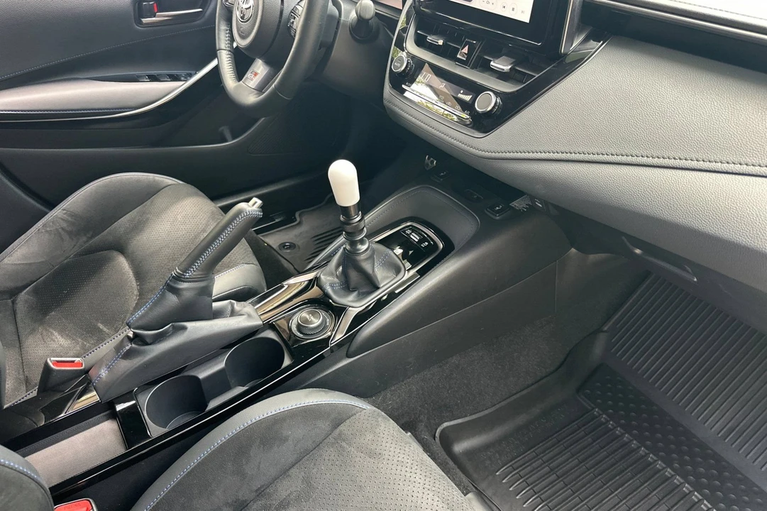 2024 Toyota GR Corolla 12th Gen - Image 22 of 31