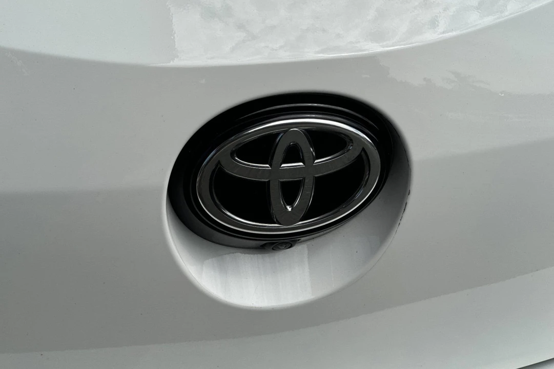 2024 Toyota GR Corolla 12th Gen - Image 17 of 31