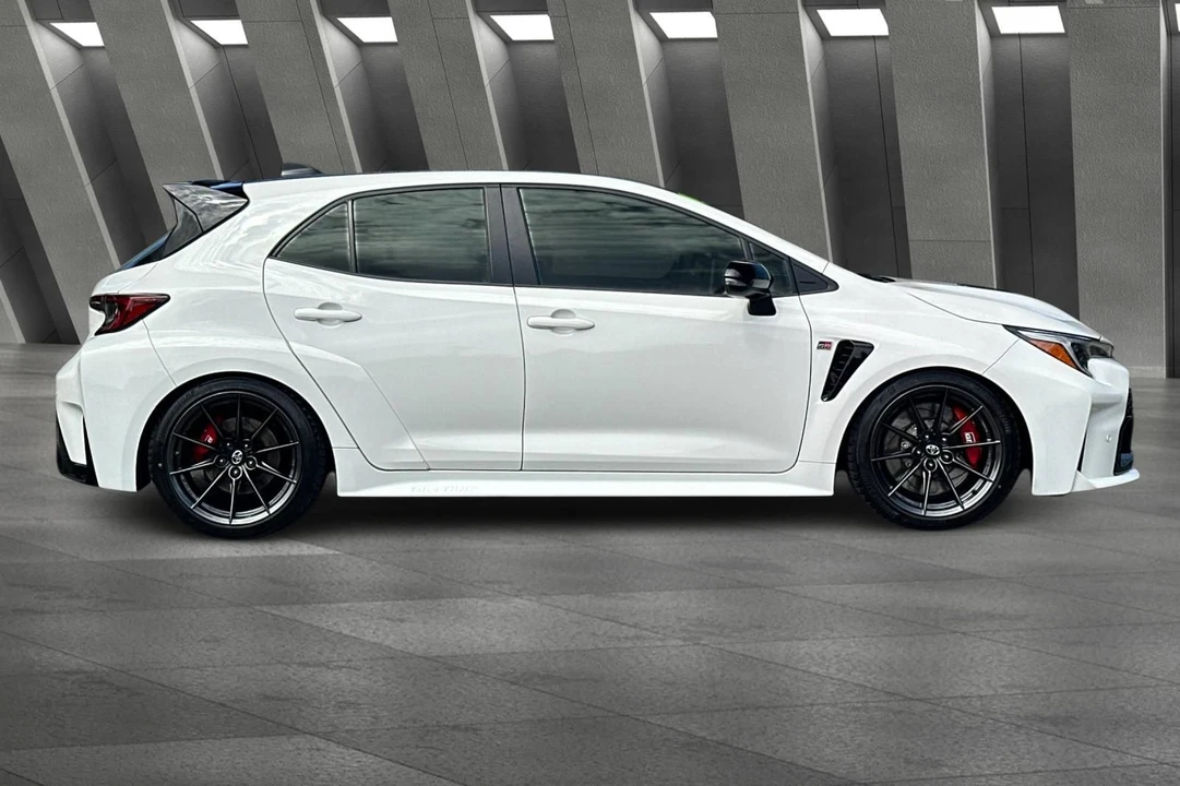 2024 Toyota GR Corolla 12th Gen - Image 13 of 31