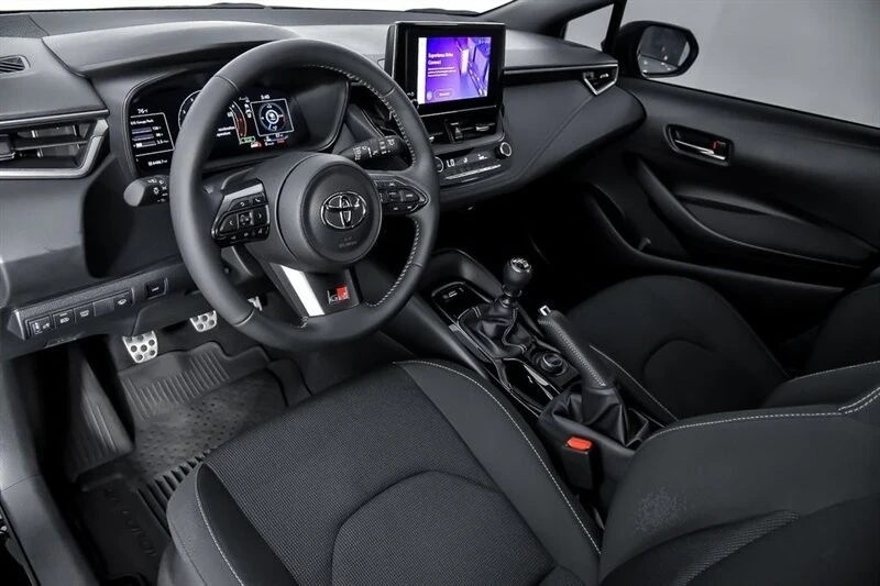 2024 Toyota GR Corolla 12th Gen - Image 18 of 21