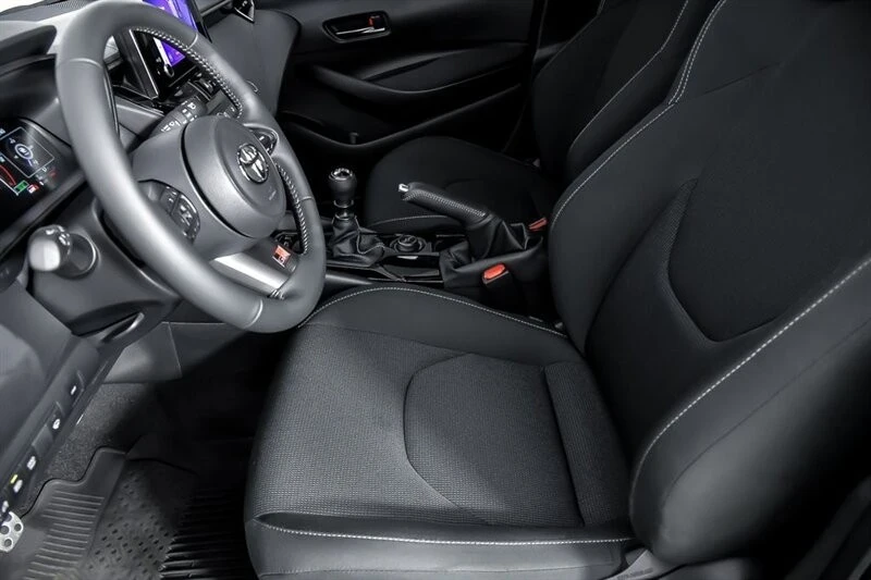 2024 Toyota GR Corolla 12th Gen - Image 19 of 21