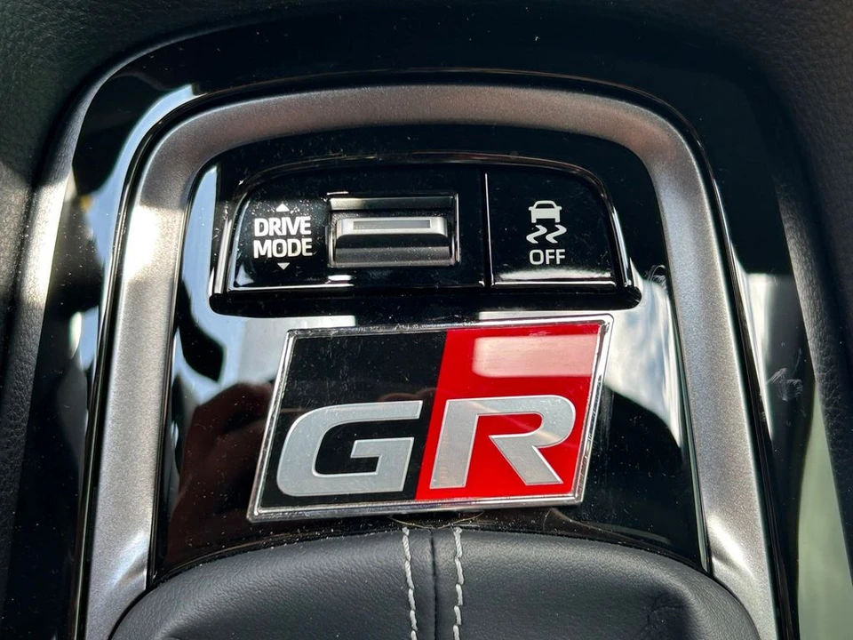 2024 Toyota GR Corolla 12th Gen - Image 25 of 31