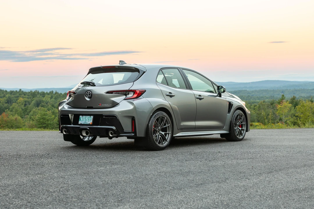 2024 Toyota GR Corolla 12th Gen - Image 11 of 31