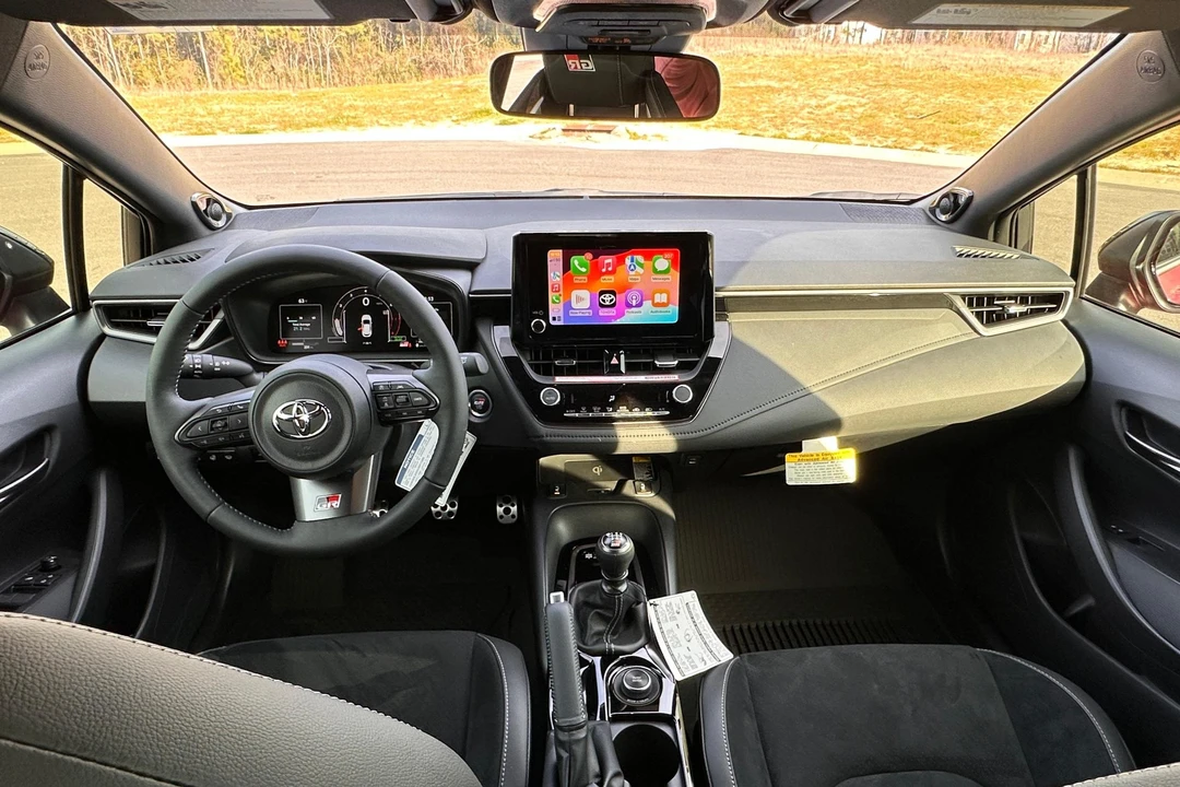 2024 Toyota GR Corolla 12th Gen - Image 26 of 31