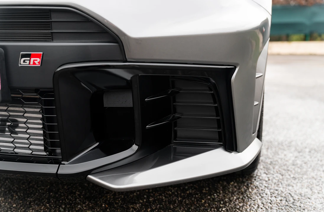 2024 Toyota Yaris - Image 12 of 31