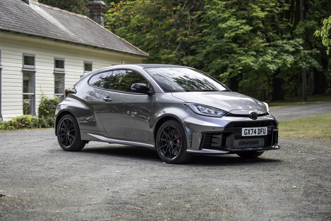 2024 Toyota Yaris - Image 3 of 31