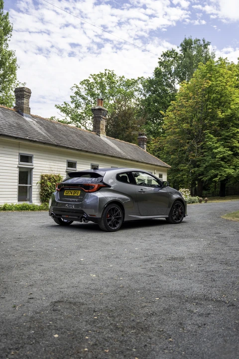 2024 Toyota Yaris - Image 13 of 31