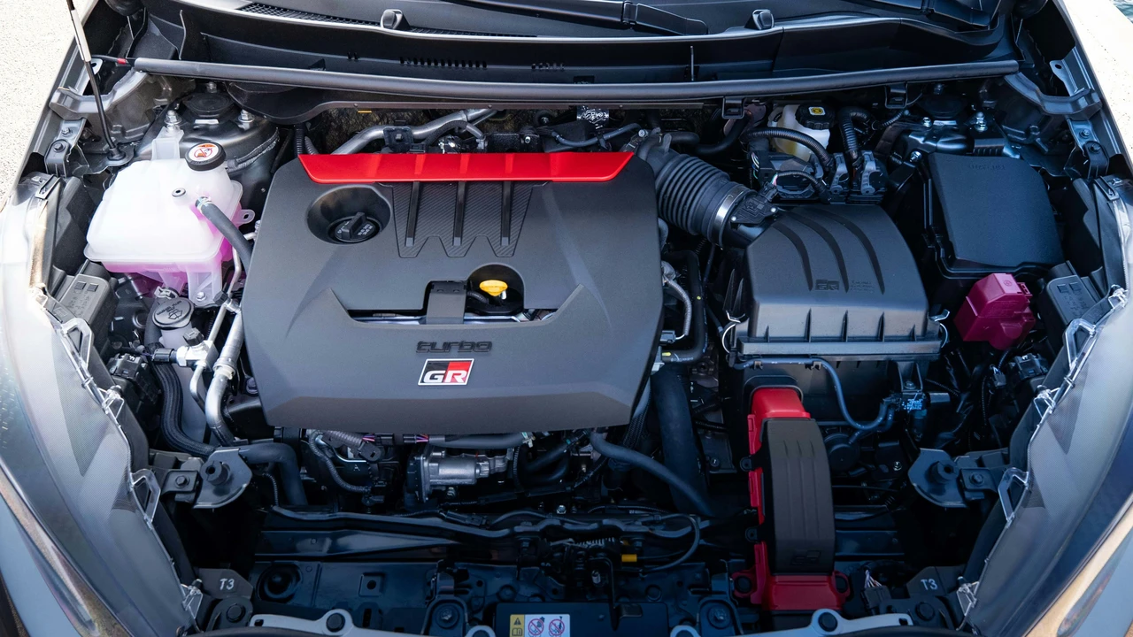 2024 Toyota Yaris - Image 6 of 21