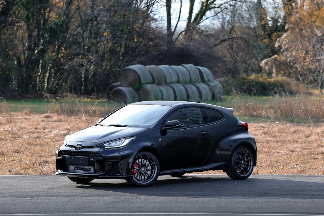2025 Toyota Yaris - Image 3 of 31