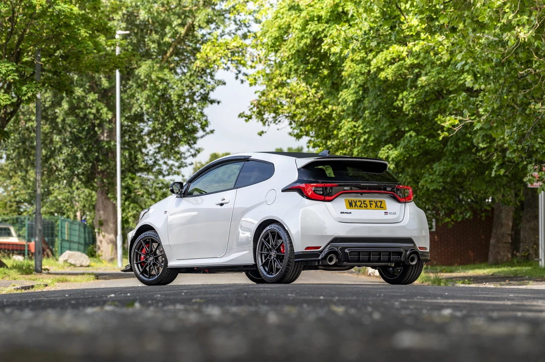 2025 Toyota Yaris - Image 13 of 31