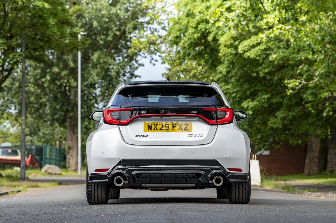 2025 Toyota Yaris - Image 14 of 31