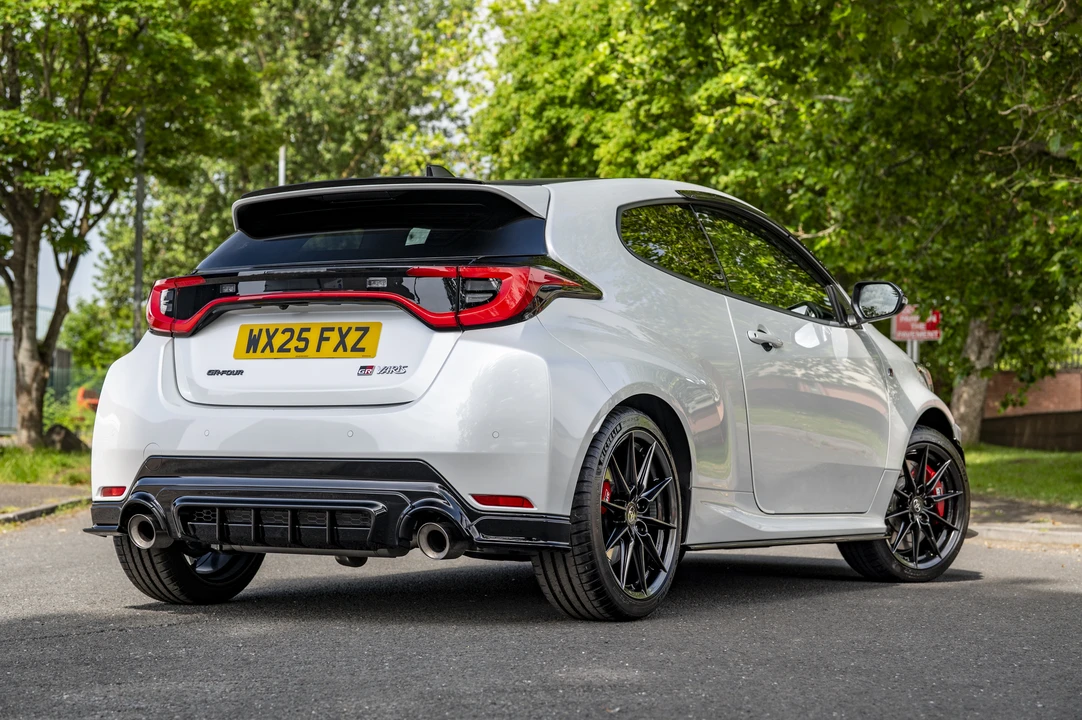 2025 Toyota Yaris - Image 23 of 31