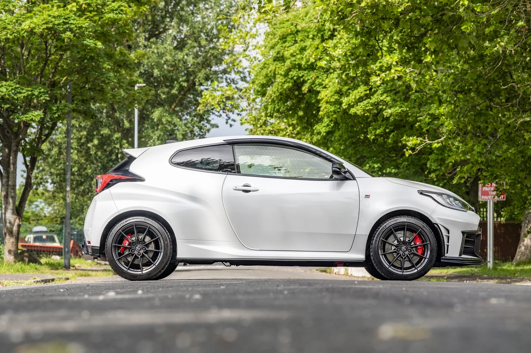 2025 Toyota Yaris - Image 24 of 31