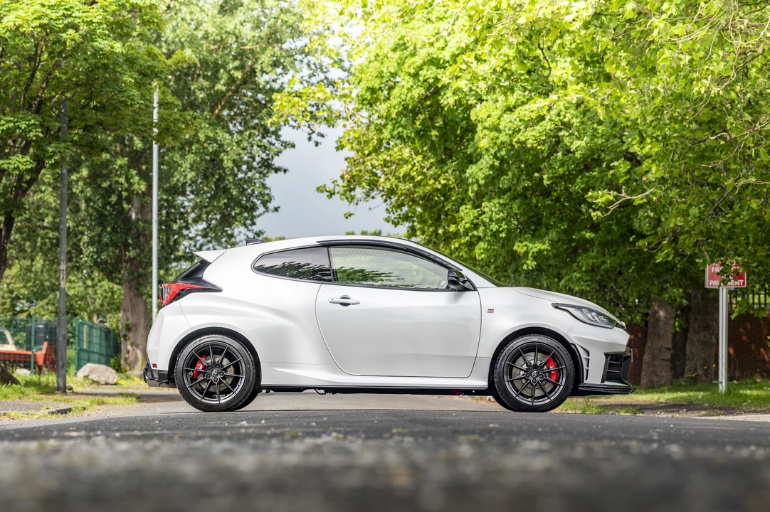 2025 Toyota Yaris - Image 25 of 31