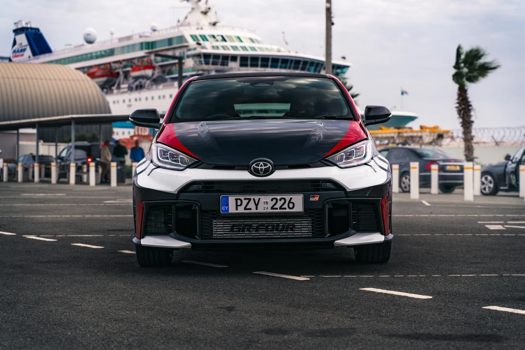 2024 Toyota Yaris - Image 17 of 21