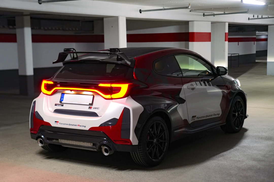 2024 Toyota Yaris - Image 7 of 31