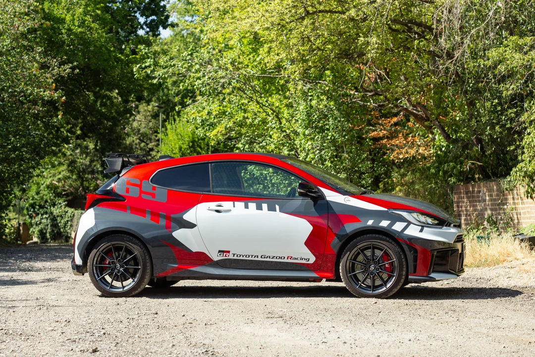 2024 Toyota Yaris - Image 4 of 31