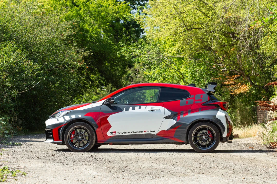 2024 Toyota Yaris - Image 8 of 31