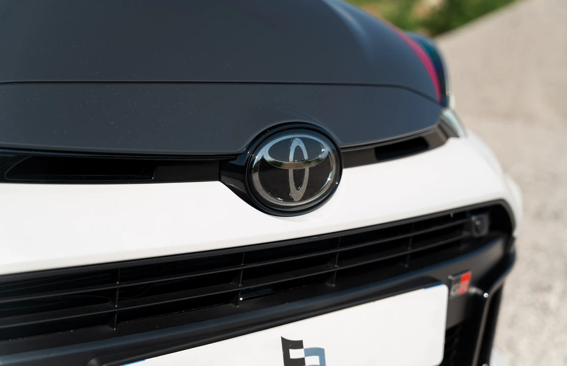 2024 Toyota Yaris - Image 12 of 31