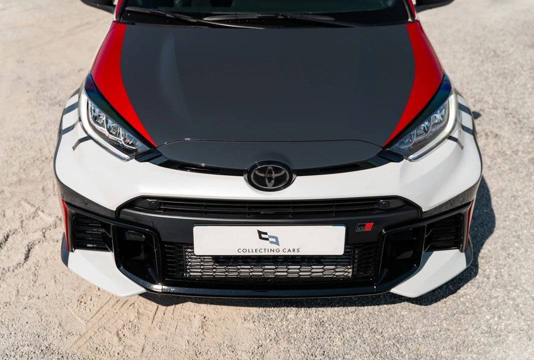 2024 Toyota Yaris - Image 15 of 31