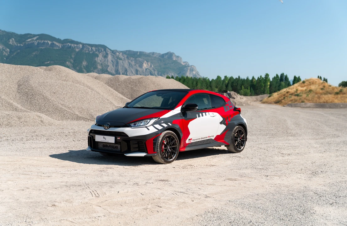 2024 Toyota Yaris - Image 9 of 31