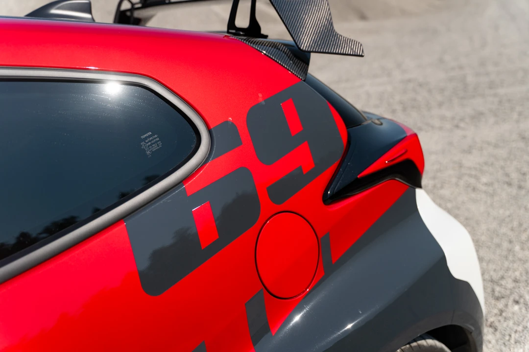 2024 Toyota Yaris - Image 27 of 31