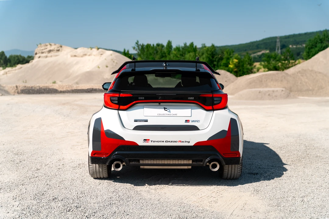 2024 Toyota Yaris - Image 6 of 31