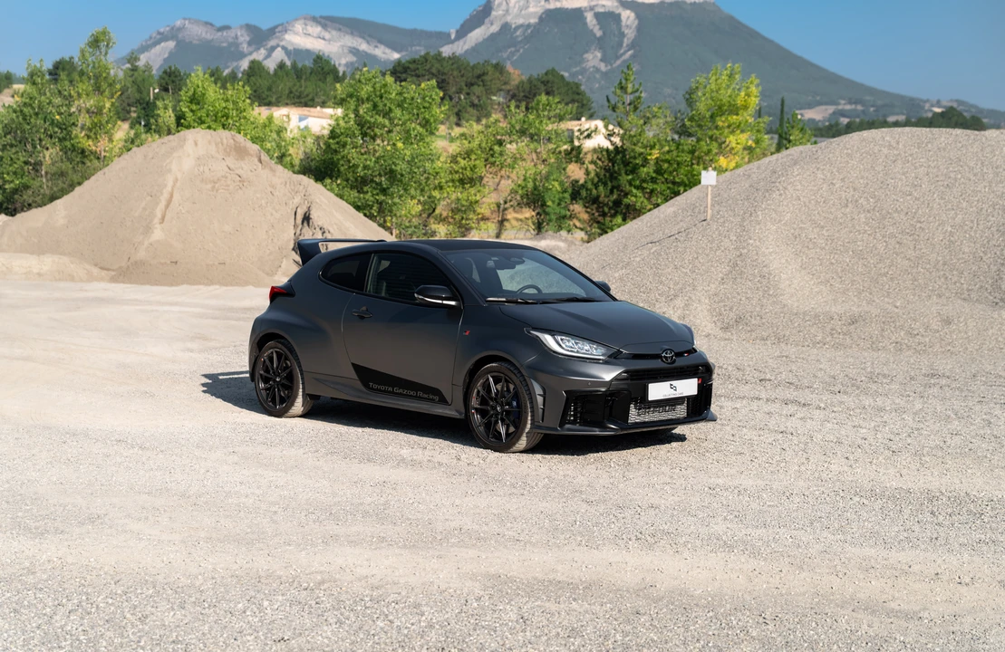 2024 Toyota Yaris - Image 9 of 31