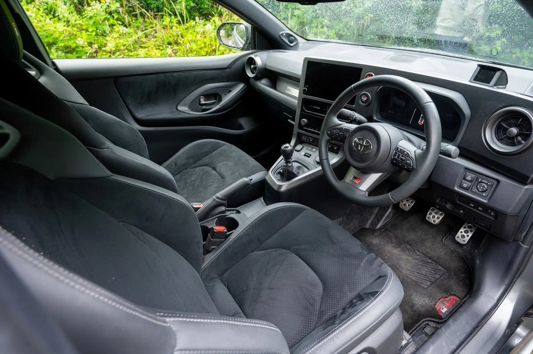2024 Toyota Yaris - Image 5 of 31