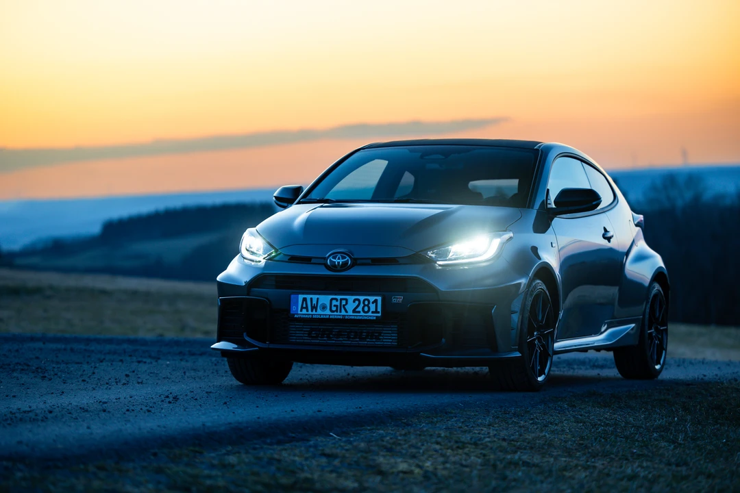 2024 Toyota Yaris - Image 15 of 31