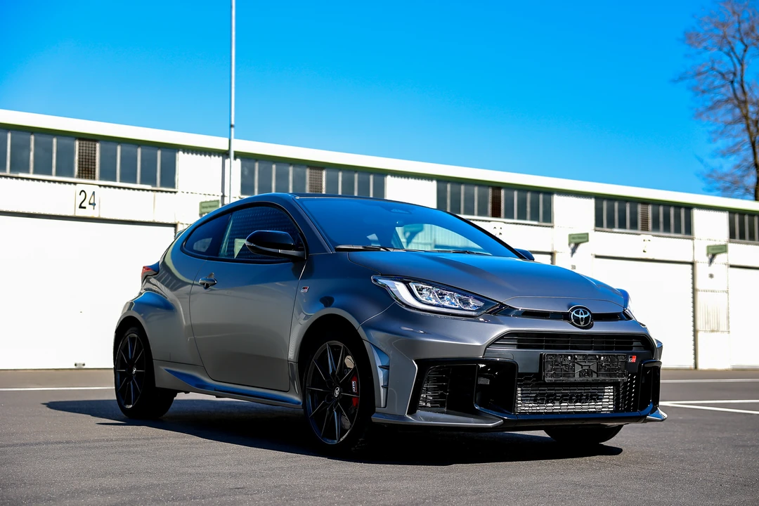 2024 Toyota Yaris - Image 3 of 31