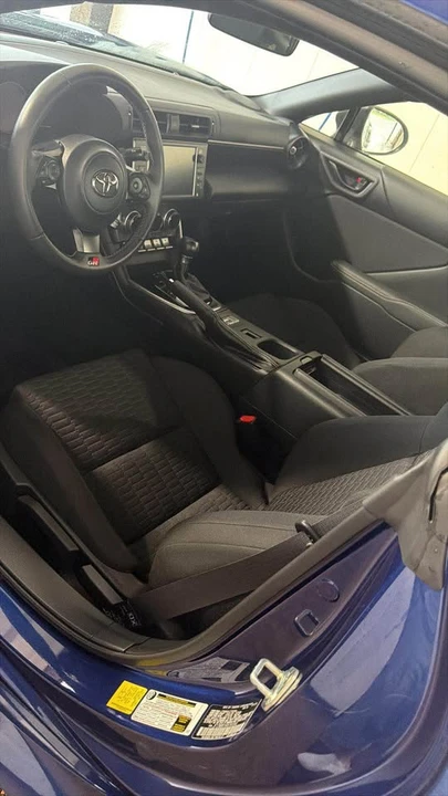 2024 Toyota GR86 2nd Gen - Image 2 of 3