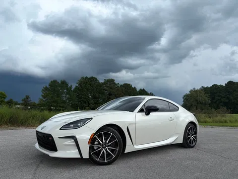 2024 Toyota GR86 Coupe 2D