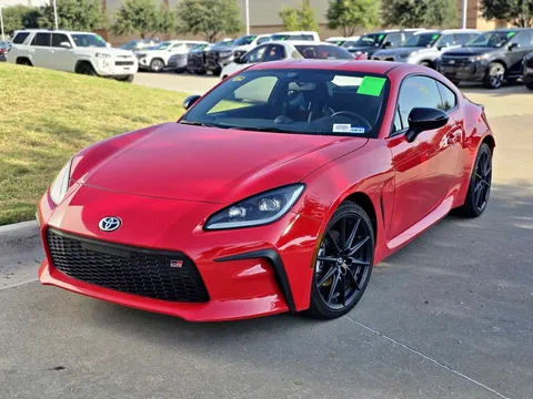 2024 Toyota GR86 Coupe 2D