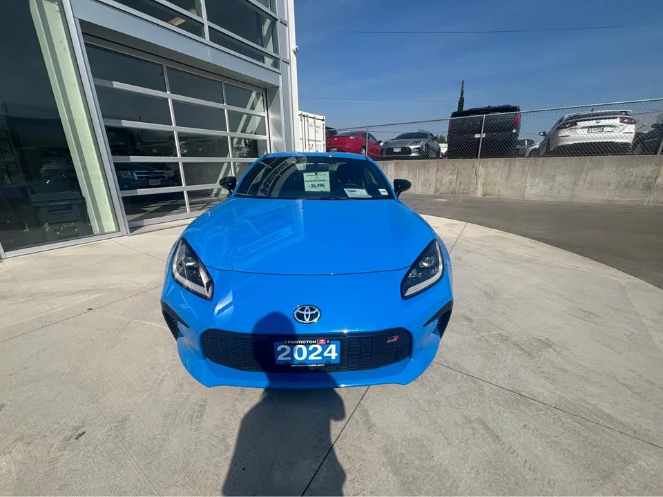 2024 Toyota GR86 2nd Gen - Image 2 of 11